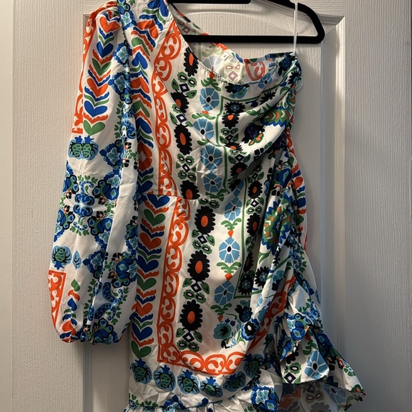 Dress - Picture 11 of 11